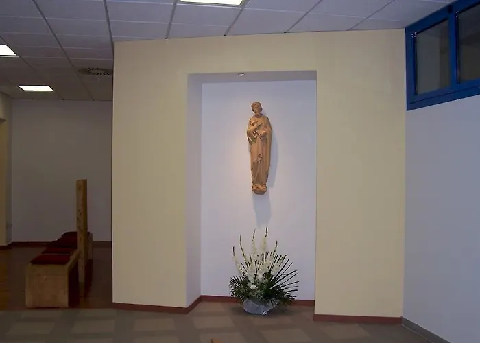 Casa Don Guanella 3* 카드레짜테